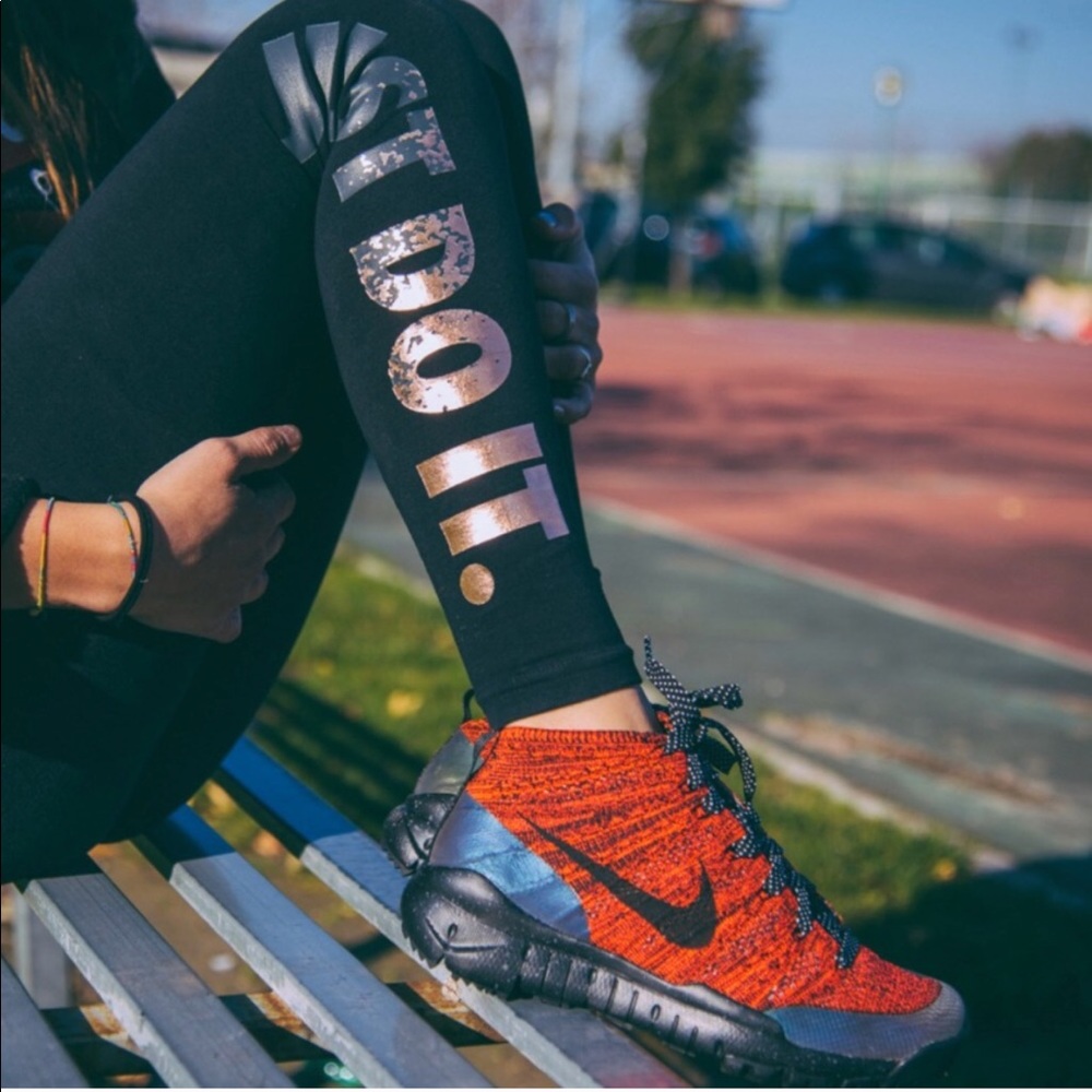 Nike Flyknit Chukka Trainer